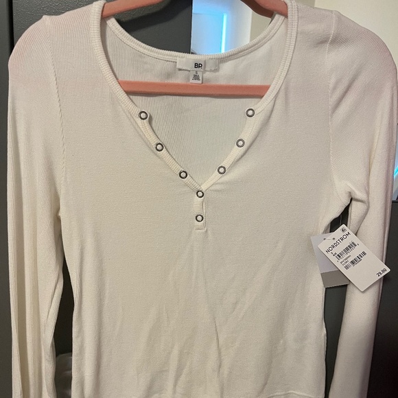 NWT White Henley top Nordstrom - Picture 1 of 2